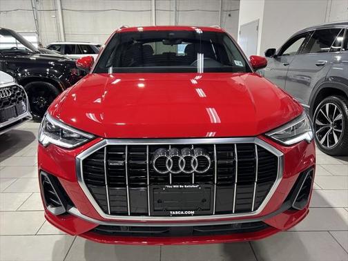 2023 Audi Q3 Premium 45 TFSI S line quattro Tiptronic