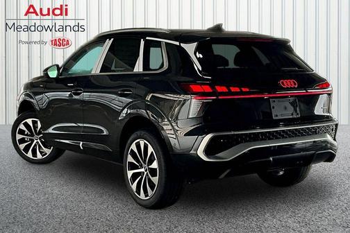 Mythos Black Metallic 2026 Audi Q3 S line