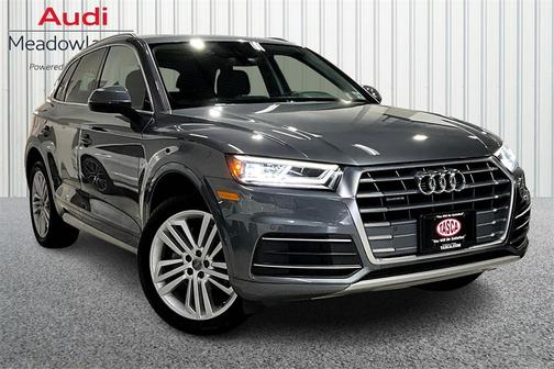 2020 Audi Q5 45 Premium Plus