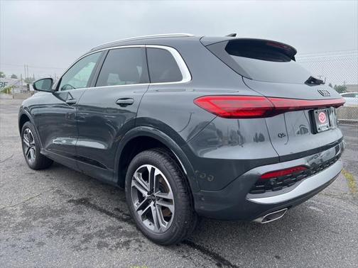 2025 Audi Q5 2.0T Premium