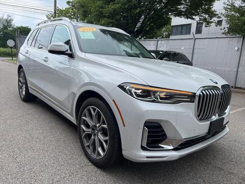 2019 BMW X7 xDrive50i