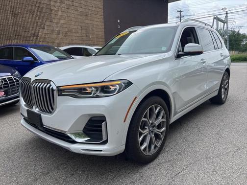 2019 BMW X7 xDrive50i