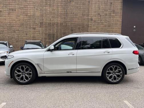 2019 BMW X7 xDrive50i