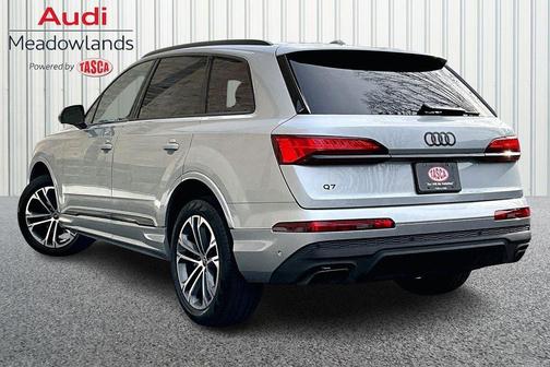 2025 Audi Q7 45 Premium Plus