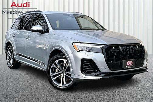 2025 Audi Q7 45 Premium Plus