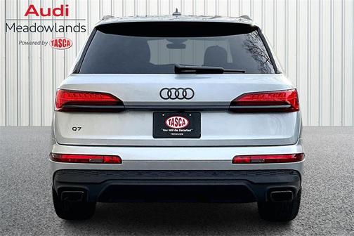 2025 Audi Q7 45 Premium Plus