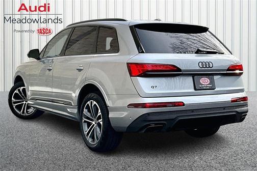 2025 Audi Q7 45 Premium Plus