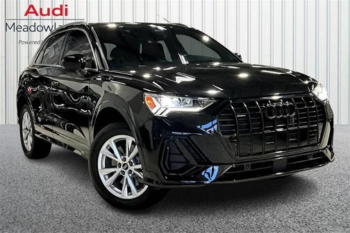 2023 Audi Q3 Premium 45 TFSI S line quattro Tiptronic