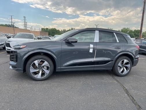 2025 Audi Q6 e-tron Premium