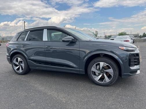2025 Audi Q6 e-tron Premium