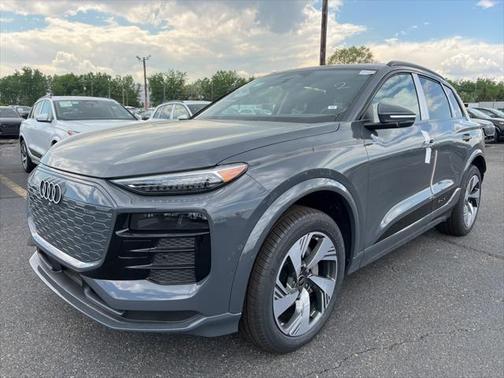 2025 Audi Q6 e-tron Premium