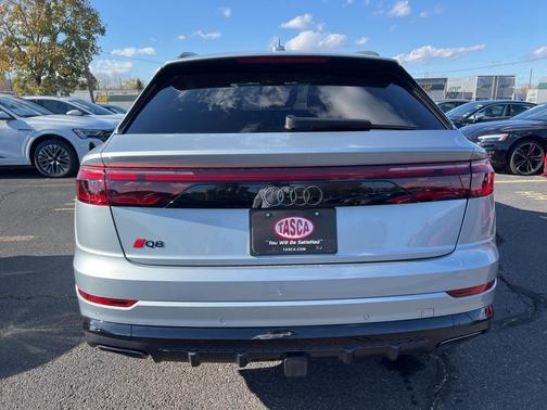 2025 Audi Q8 55 Premium Plus