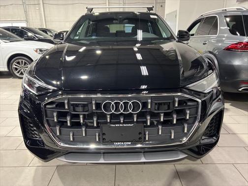 2024 Audi Q8 55 Premium