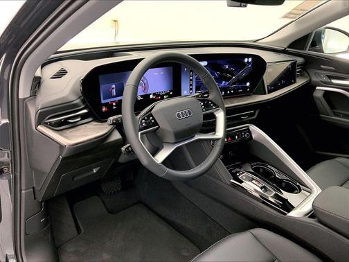 Tambora Gray Metallic 2026 Audi Q5 2.0T Premium Plus