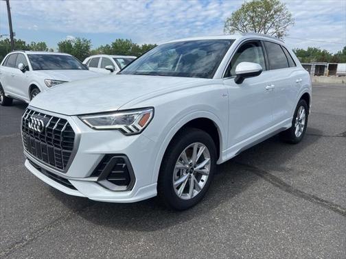 2025 Audi Q3 45 S line Premium Plus