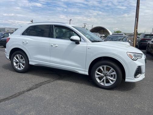 2025 Audi Q3 45 S line Premium Plus