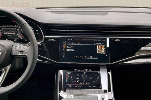 2026 Audi Q7 45 Premium