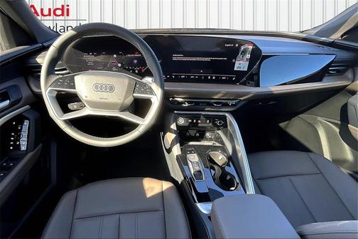 2025 Audi Q5 Premium TFSI quattro S tronic