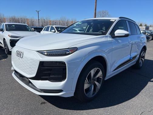 2025 Audi Q6 e-tron Premium