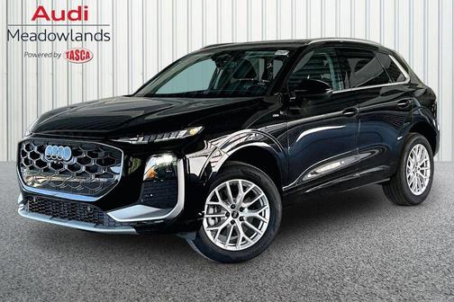 Mythos Black Metallic 2026 Audi Q3 S line