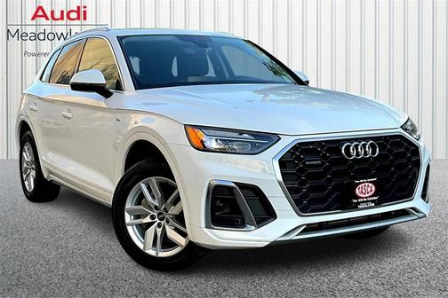 2023 Audi Q5 45 S line Premium