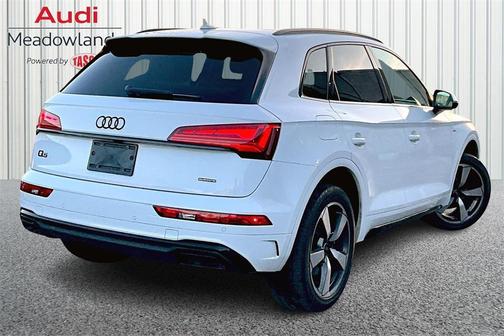 2023 Audi Q5 45 S line Premium Plus