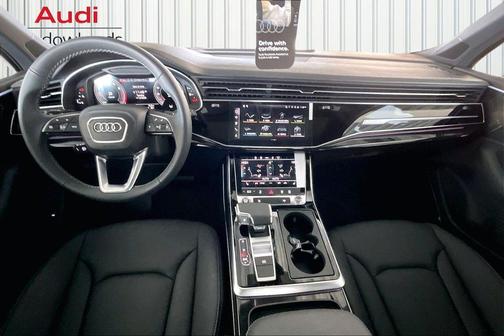 2026 Audi Q7 45 Premium