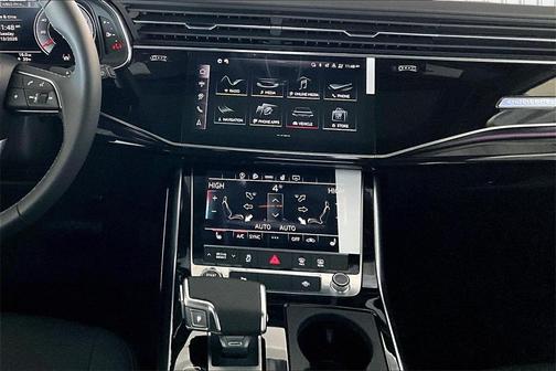 2026 Audi Q7 45 Premium