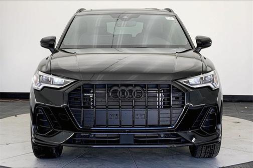 2025 Audi Q3 Premium