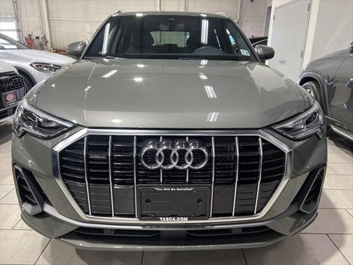 2024 Audi Q3 Premium 45 TFSI S line quattro Tiptronic