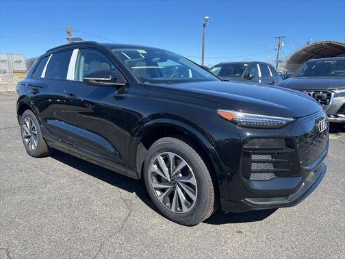 2025 Audi Q6 e-tron Premium