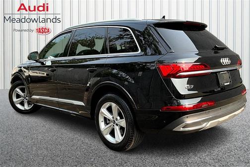 2023 Audi Q7 45 Premium