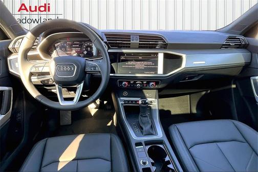 2025 Audi Q3 Premium