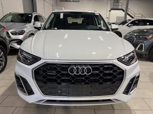 2024 Audi Q5 45 S line Premium