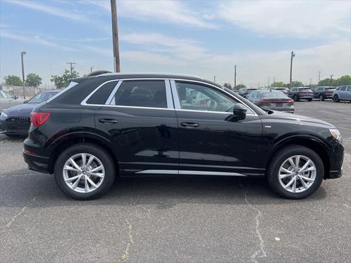 2025 Audi Q3 Premium