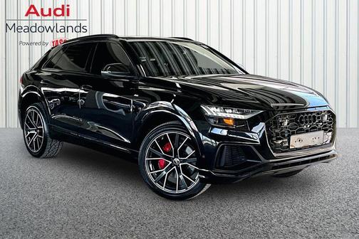 Mythos Black Metallic 2023 Audi Q8 55 Premium Plus