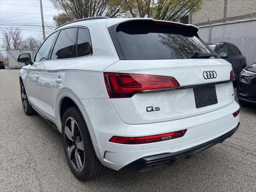 2024 Audi Q5 45 S line Premium Plus