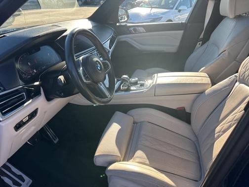 2019 BMW X7 xDrive40i