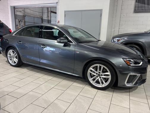 2023 Audi A4 45 S line Premium Plus