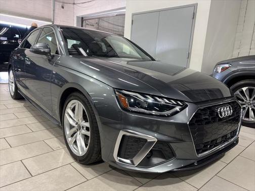 2023 Audi A4 45 S line Premium Plus