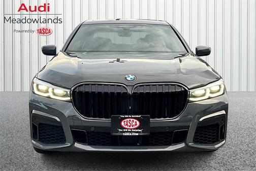 2022 BMW 750 i xDrive