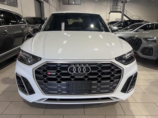 2022 Audi SQ5 3.0T Premium Plus