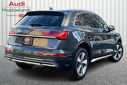 2024 Audi Q5 40 Premium Plus