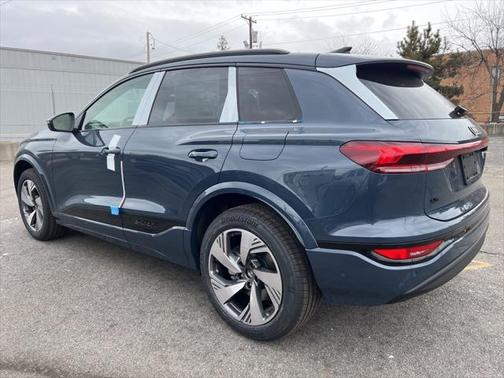 2025 Audi Q6 e-tron Premium
