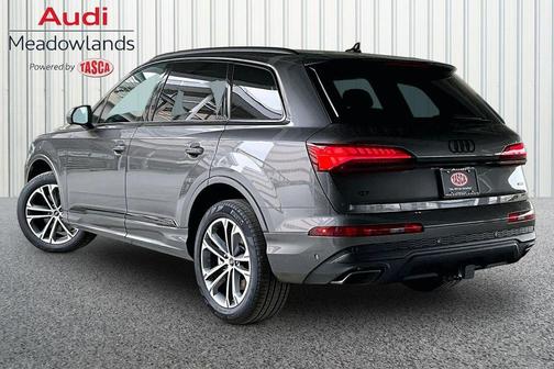 Samurai Gray Metallic 2026 Audi Q7 45 Premium
