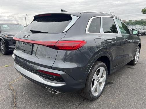 2025 Audi Q5 2.0T Premium Plus