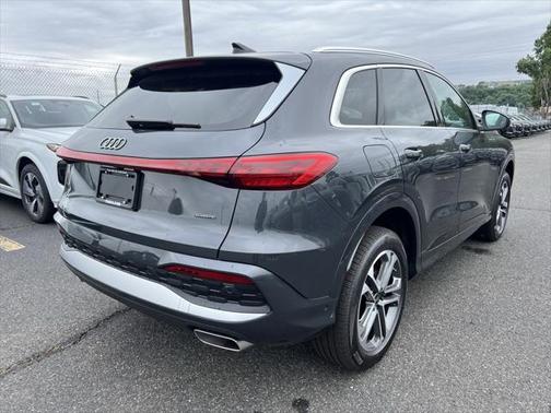 2025 Audi Q5 2.0T Premium Plus