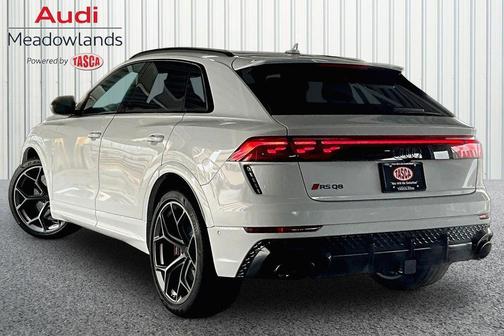 glacier white metallic 2026 Audi RS Q8 4.0T
