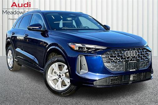 2025 Audi Q5 Premium TFSI quattro S tronic