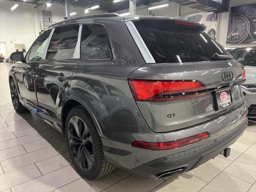 2025 Audi Q7 55 Prestige